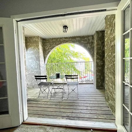 Lovely 2-Bedroom Condo W/Balcony And Free Parking Nashville Bagian luar foto