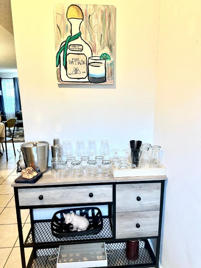 Lovely 2-Bedroom Condo W/Balcony And Free Parking Nashville Bagian luar foto