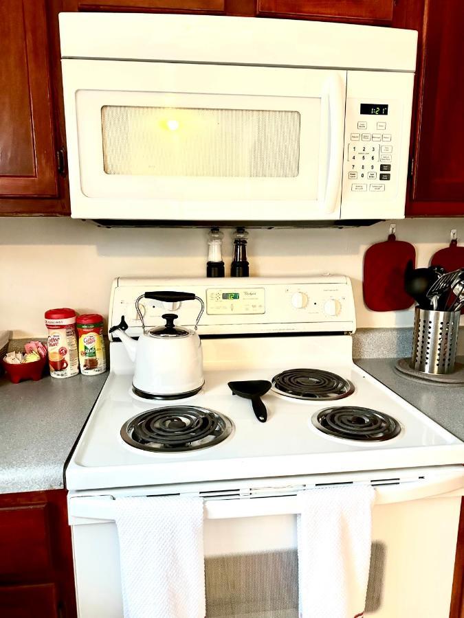 Lovely 2-Bedroom Condo W/Balcony And Free Parking Nashville Bagian luar foto